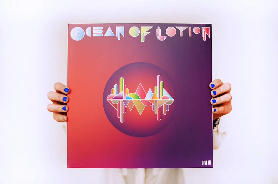 Apollon Records Ocean of Lotion Dive In LP blanc