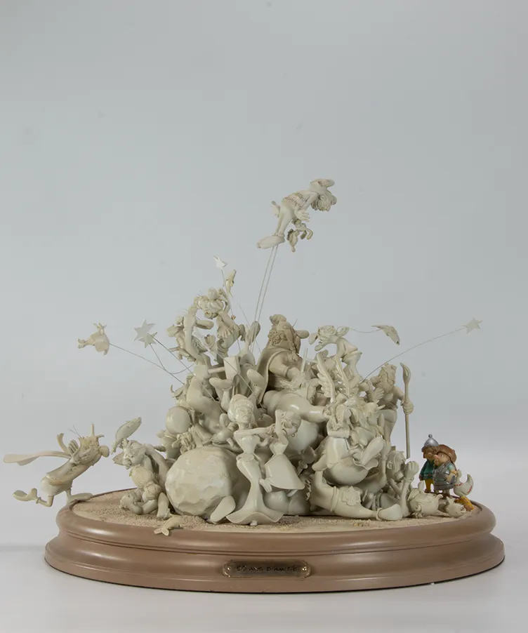 Attakus Prestige Bagarre Astérix 50 ans biscuit signé Uderzo