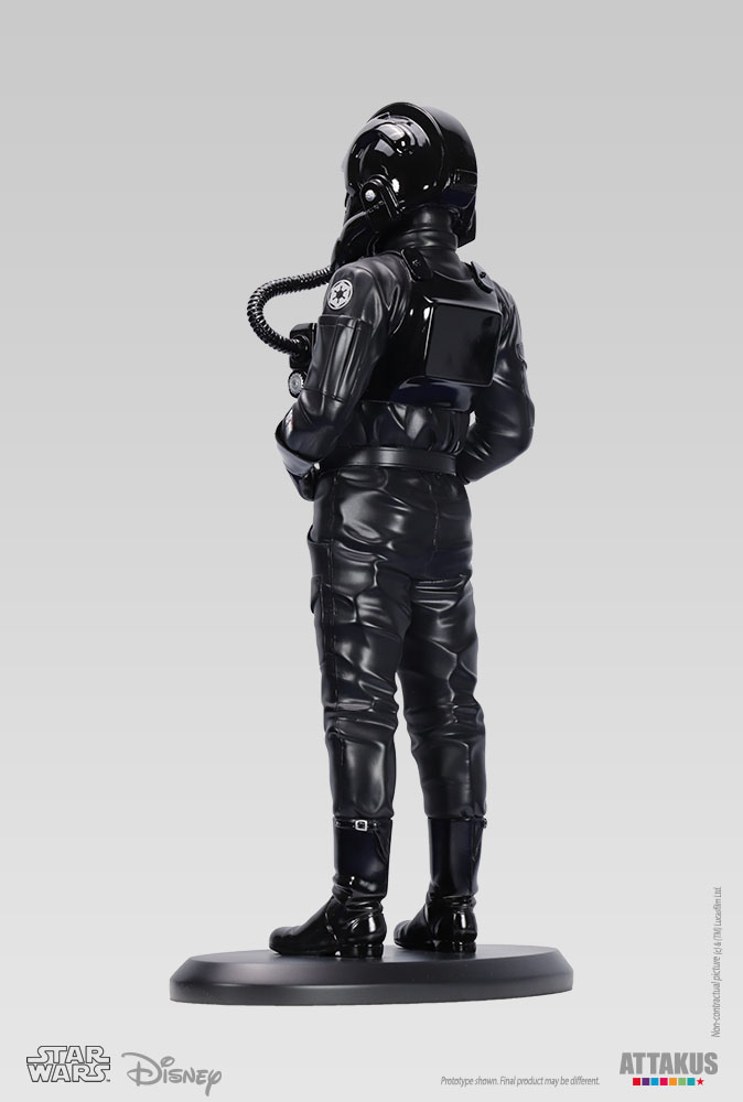 Attakus Classique Tie Fighter Pilot 1/5 statuette 41 cm