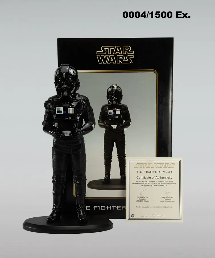 Attakus Classique Tie Fighter Pilot 1/5 statuette 41 cm