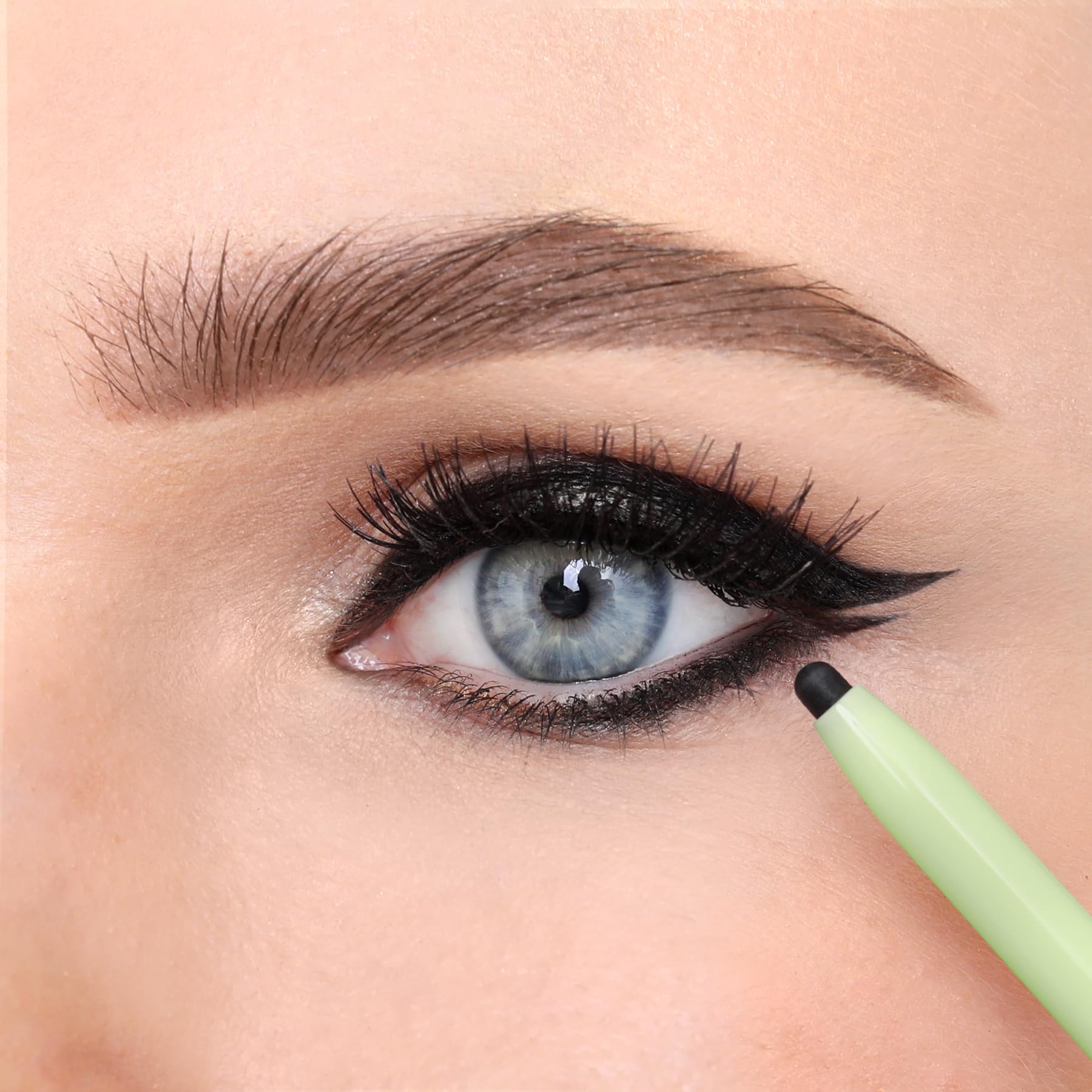 Pixi ColourTreats Eye Define Waterline eyeliner 0,35 g