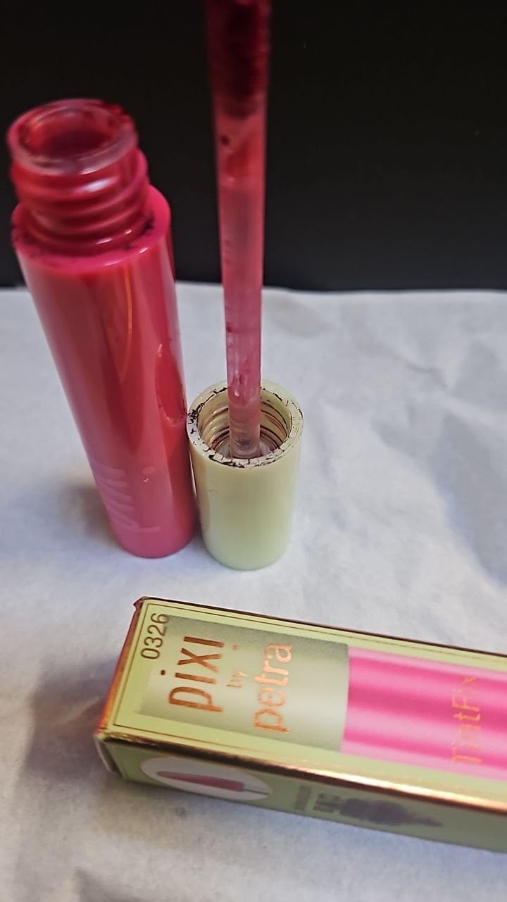 Pixi ColourTreats TintFix teinte lèvres joues Calm 4,5 g