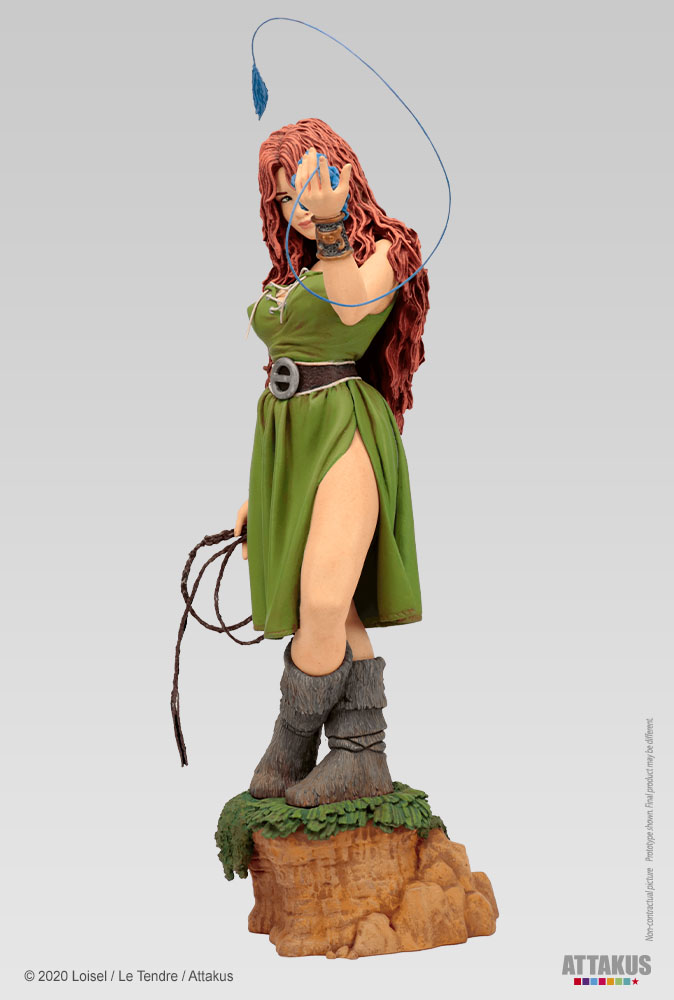 Attakus Prestige Pélisse statue résine 1/10 20 cm