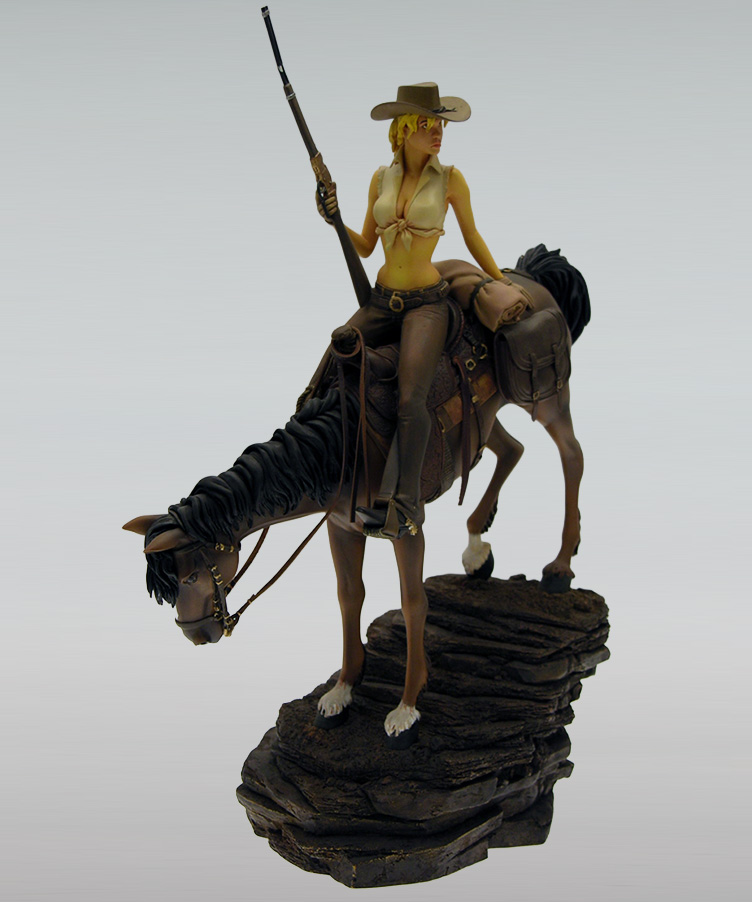 Attakus Prestige Angela à cheval statuette résine 39 cm EA 03/30