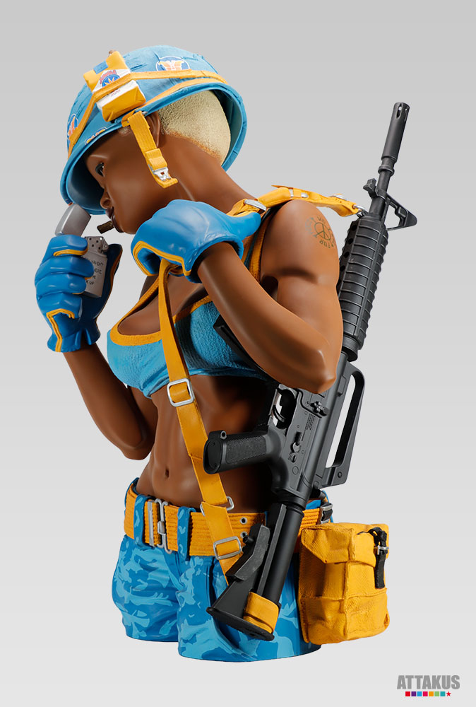 Attakus Prestige Full Métal Pépette bleue statue résine 80 cm