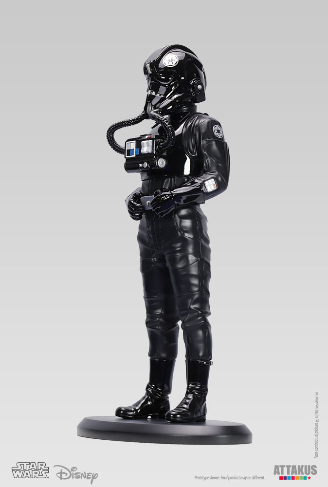 Attakus Classique Tie Fighter Pilot 1/5 statuette 41 cm