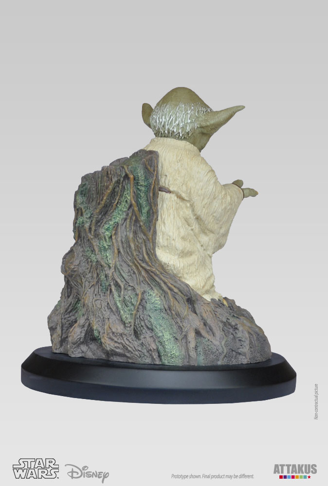 Attakus Classique Yoda Using The Force 16 cm résine