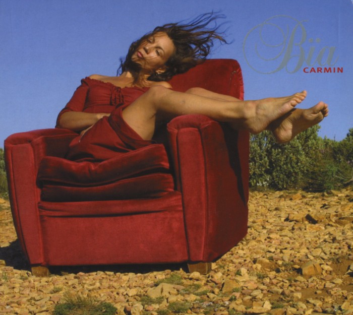 Saravah Carmin Bïa CD album bossa samba guitare voix